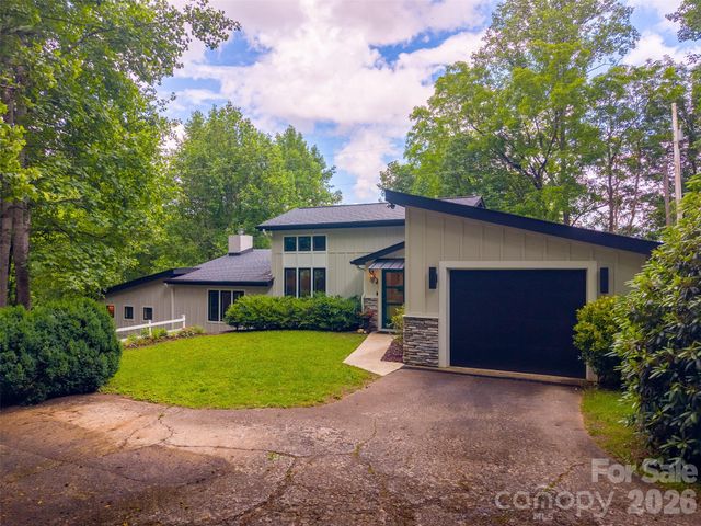 1452 S Country Club Drive, Cullowhee, NC 28723