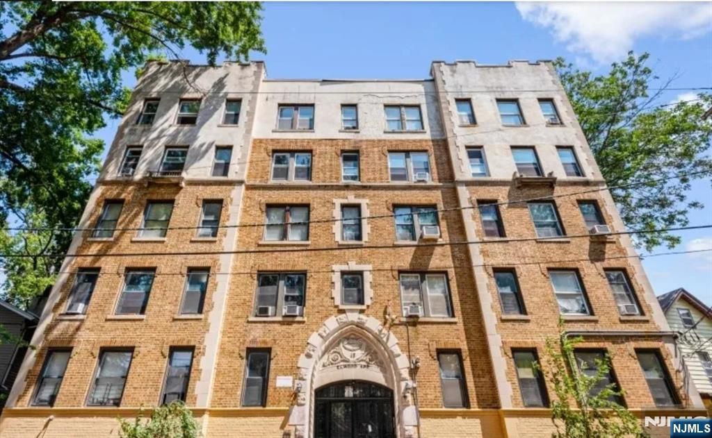 17 Elwood Place 304, Newark, NJ 07104