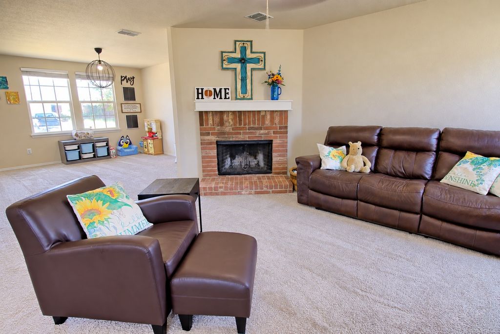 1312 Gayle Street, Burleson, TX 76028 — photo 3