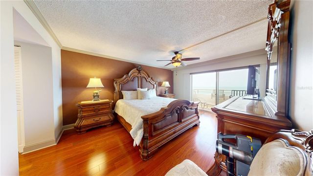 1750 BENJAMIN FRANKLIN DRIVE B, Sarasota, FL 34236