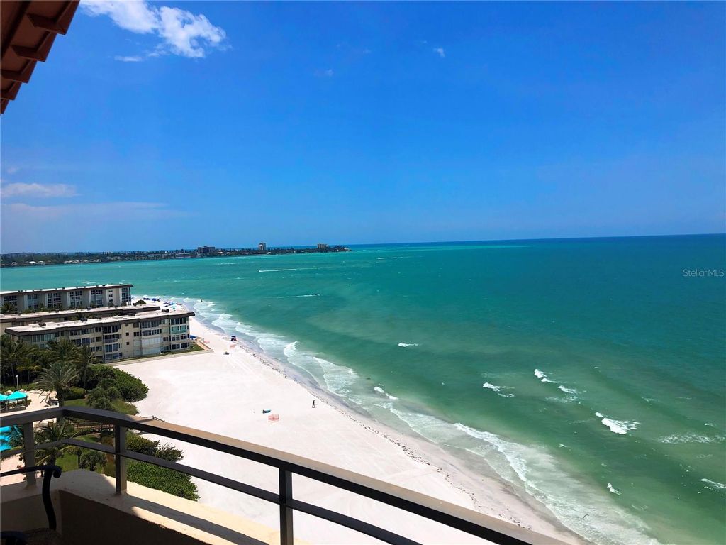 1750 BENJAMIN FRANKLIN DRIVE B, Sarasota, FL 34236