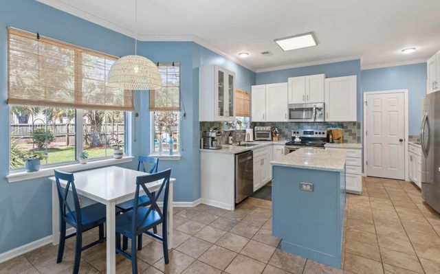 8527 Long Meadow Drive, North Charleston, SC 29420