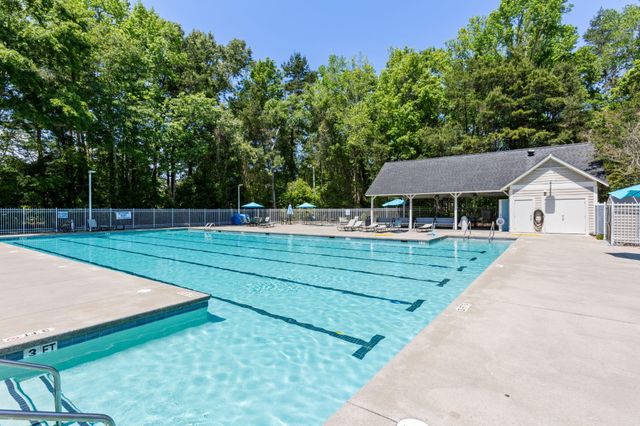 8527 Long Meadow Drive, North Charleston, SC 29420