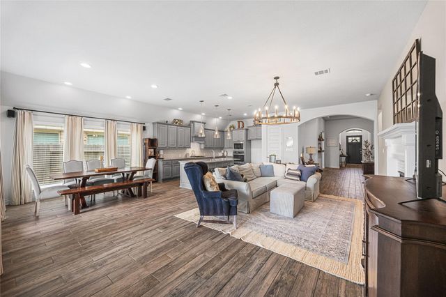 28169 Knight Peak Drive, Spring, TX 77386