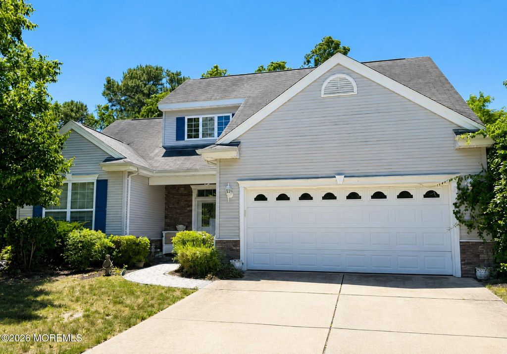 17 Sweetwater Drive, Little Egg Harbor, NJ 08087