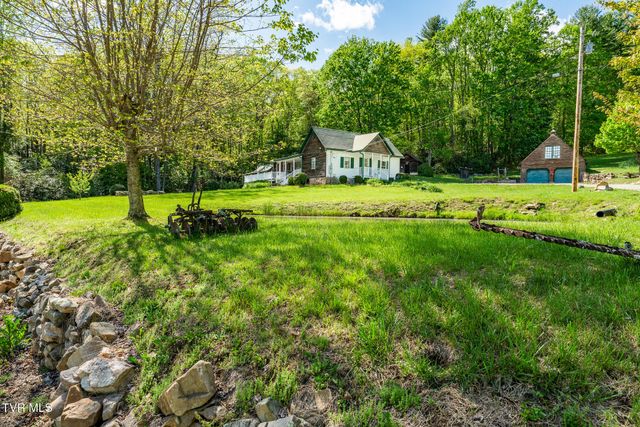 151 Stonebridge Lane, Mountain City, TN 37683