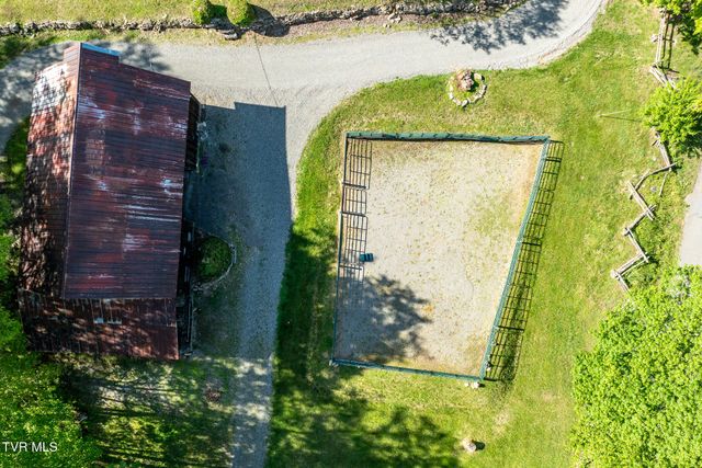 151 Stonebridge Lane, Mountain City, TN 37683