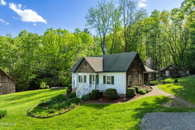 151 Stonebridge Lane, Mountain City, TN 37683