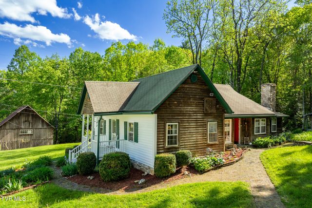 151 Stonebridge Lane, Mountain City, TN 37683