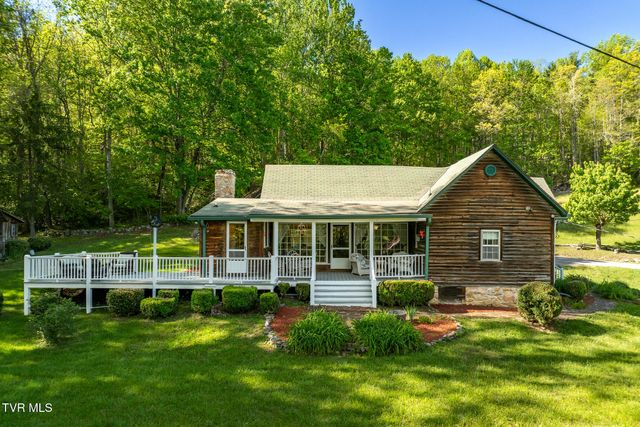 151 Stonebridge Lane, Mountain City, TN 37683