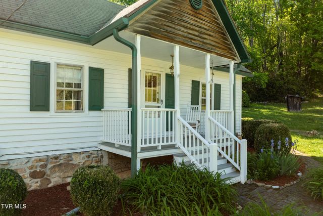 151 Stonebridge Lane, Mountain City, TN 37683