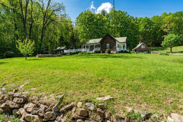 151 Stonebridge Lane, Mountain City, TN 37683