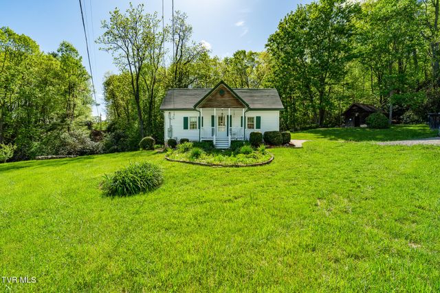 151 Stonebridge Lane, Mountain City, TN 37683