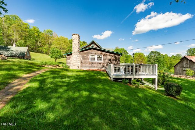 151 Stonebridge Lane, Mountain City, TN 37683