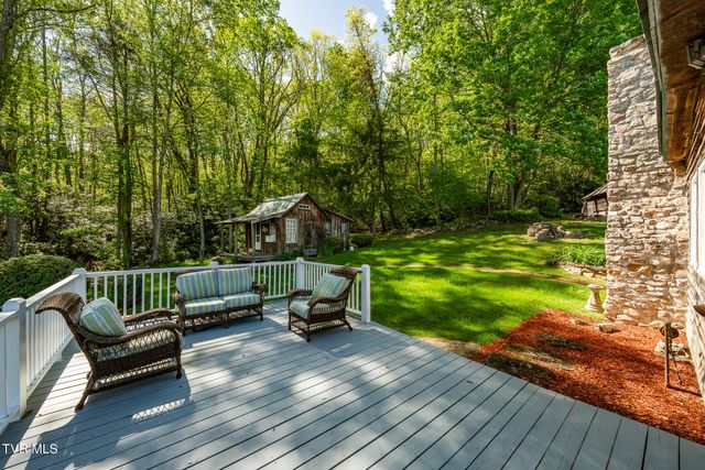 151 Stonebridge Lane, Mountain City, TN 37683
