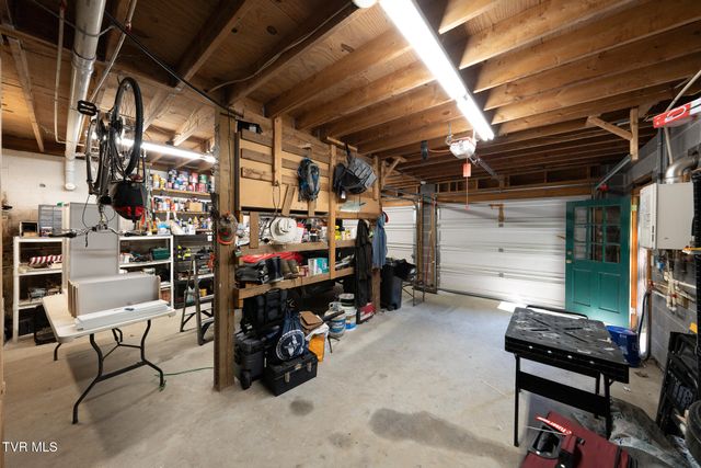 151 Stonebridge Lane, Mountain City, TN 37683