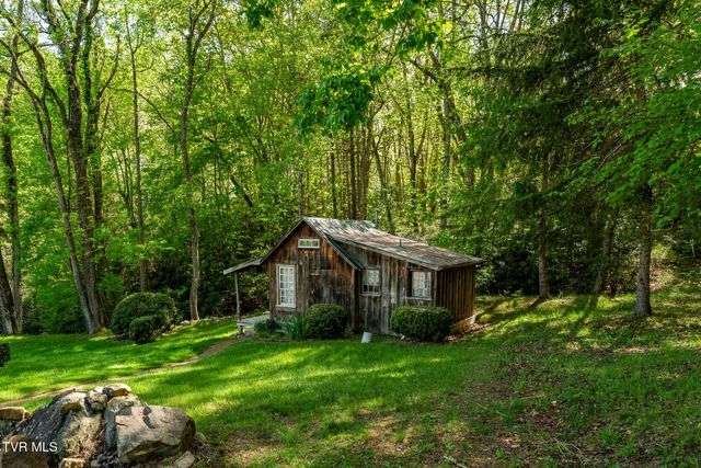 151 Stonebridge Lane, Mountain City, TN 37683