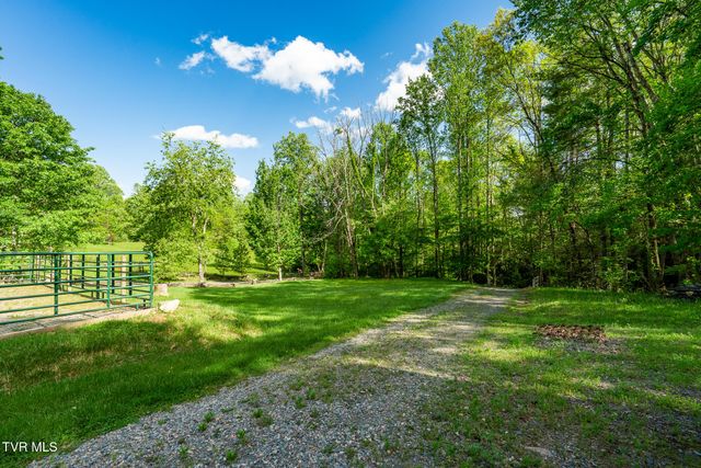 151 Stonebridge Lane, Mountain City, TN 37683