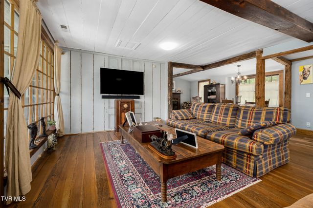 151 Stonebridge Lane, Mountain City, TN 37683