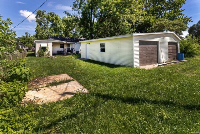 1128 E 2nd Street, Mount Vernon, IN 47620
