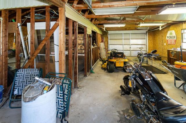 1128 E 2nd Street, Mount Vernon, IN 47620