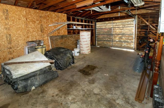 1128 E 2nd Street, Mount Vernon, IN 47620