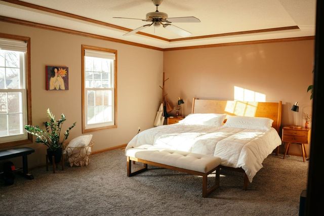 2929 Greenview Drive, Bettendorf, IA 52722