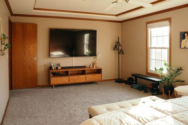 2929 Greenview Drive, Bettendorf, IA 52722