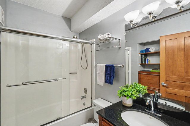 121 Washington Avenue S 1911, Minneapolis, MN 55401