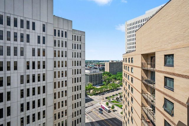 121 Washington Avenue S 1911, Minneapolis, MN 55401