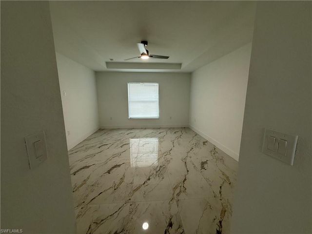 2804 46th ST SW, Lehigh Acres, FL 33976