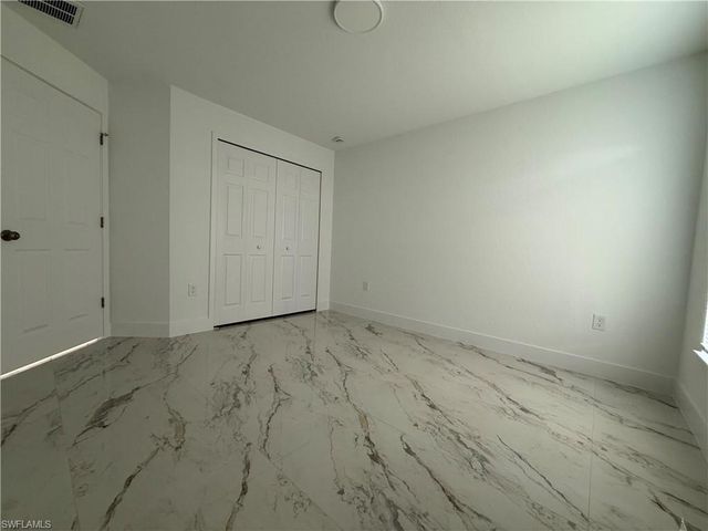 2804 46th ST SW, Lehigh Acres, FL 33976