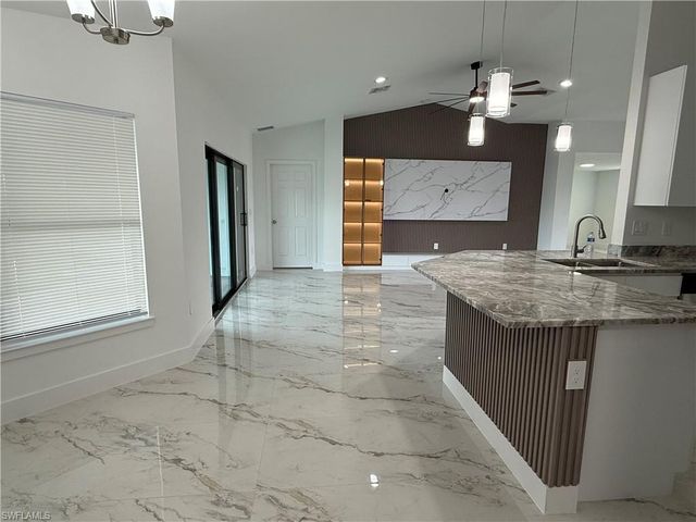 2804 46th ST SW, Lehigh Acres, FL 33976