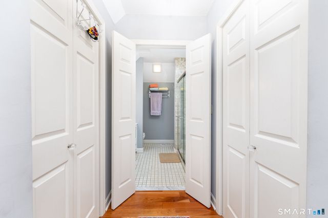 8 Whitward Place, Windsor, CT 06095