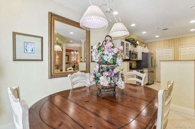 107 Kettles Lane, Medford, NY 11763