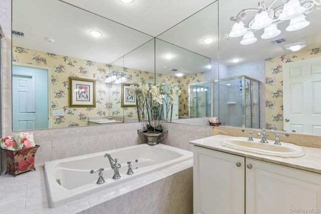 107 Kettles Lane, Medford, NY 11763