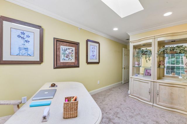 107 Kettles Lane, Medford, NY 11763