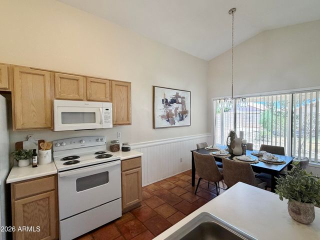 642 E PARK Avenue, Chandler, AZ 85225