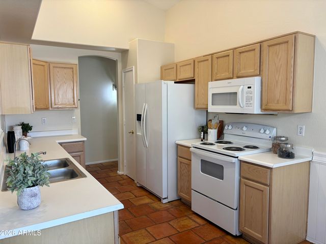 642 E PARK Avenue, Chandler, AZ 85225
