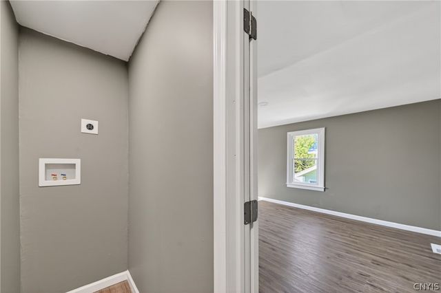 6975 Kirkville Rd, Dewitt, NY 13057