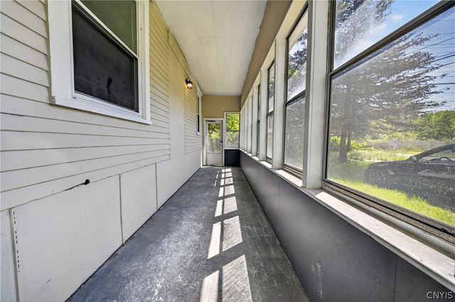 6975 Kirkville Rd, Dewitt, NY 13057