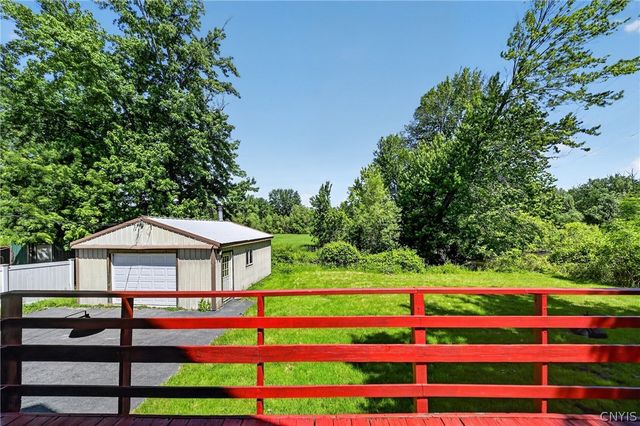 6975 Kirkville Rd, Dewitt, NY 13057