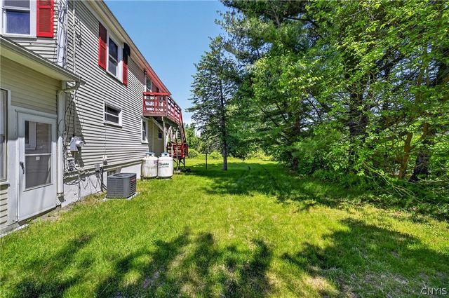 6975 Kirkville Rd, Dewitt, NY 13057