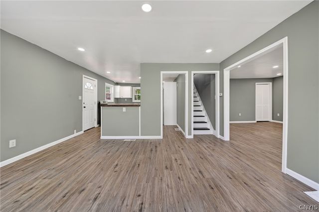 6975 Kirkville Rd, Dewitt, NY 13057