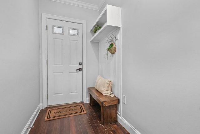 200-202 Elliot St 1, Newton, MA 02464