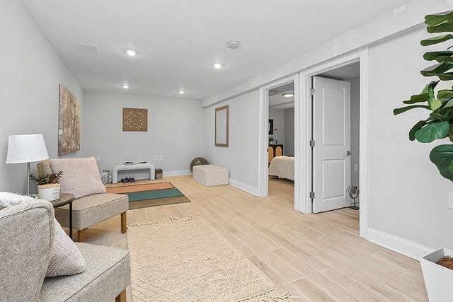 200-202 Elliot St 1, Newton, MA 02464