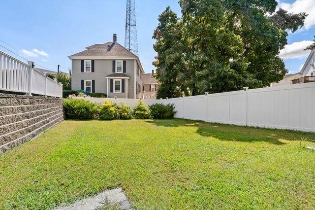 200-202 Elliot St 1, Newton, MA 02464