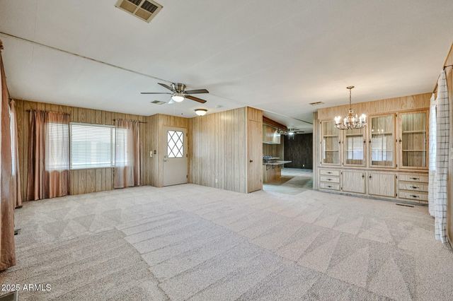 17244 N 66TH Lane, Glendale, AZ 85308