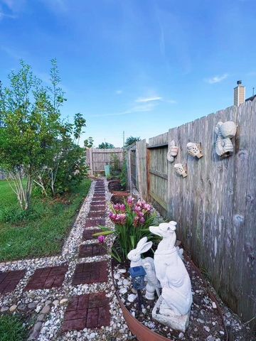 13222 Alcott Forest Lane, Rosharon, TX 77583