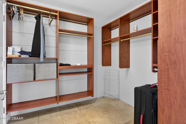 482 Riverside Drive, Ormond Beach, FL 32176